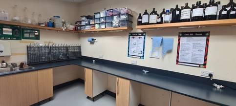 12 Practical Endorsements - A Level Chemistry for Summer 2025 Exams. - Exam Centre Birmingham - Official